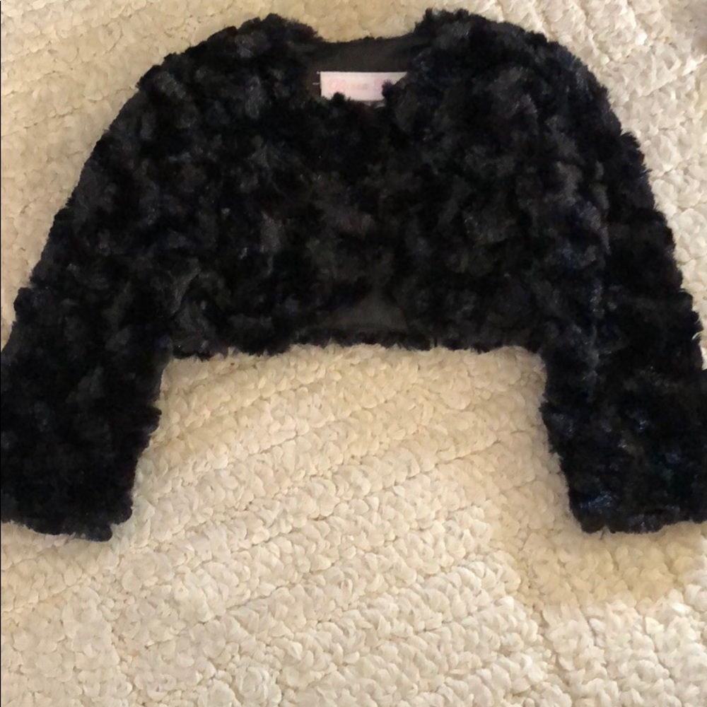 Baby girls black faux fur shawl NEW